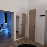 Apartment Warszawa ,Wifi ,One Bedroom, Centr